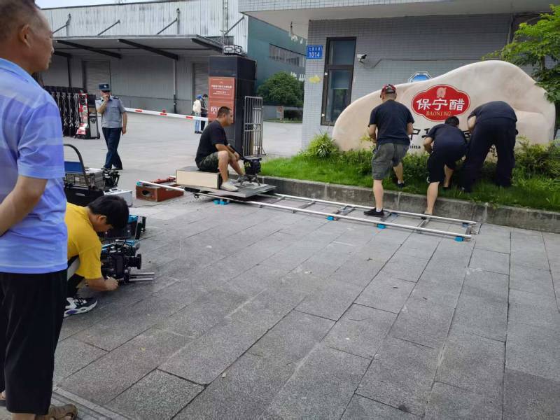 仁和区广告片拍摄公司核心优势：全流程服务，让品牌广告片省心更出彩